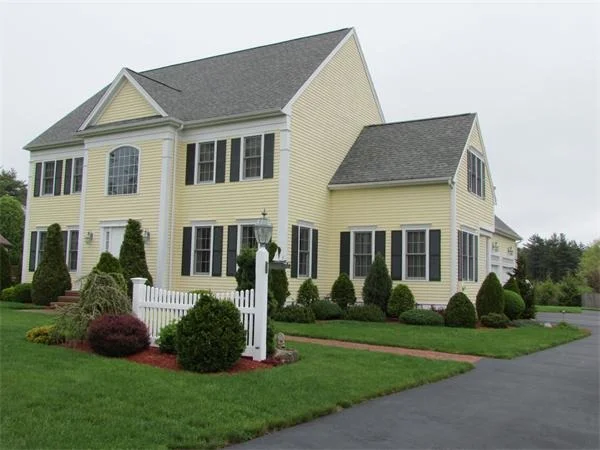 Photo of 1 Blueberry Lane