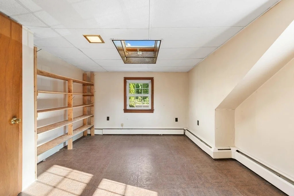 Photo of 33 Springdale Ave