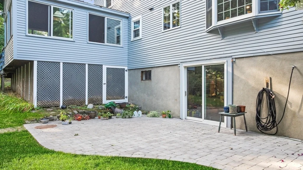 Photo of 18 Heritage Lane