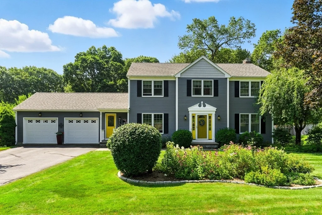 Photo of 238 Elizabeth Dr