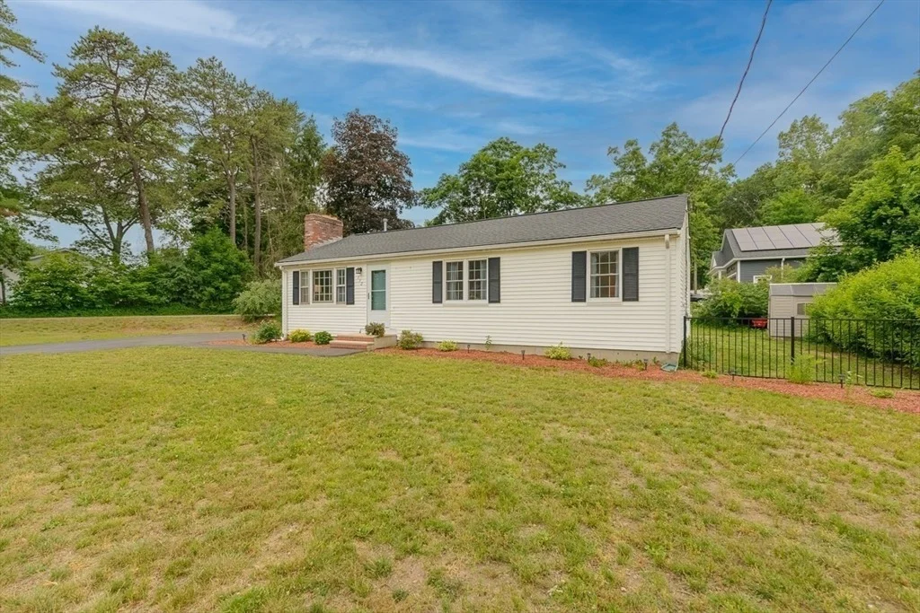 Photo of 132 Oak Ridge Dr