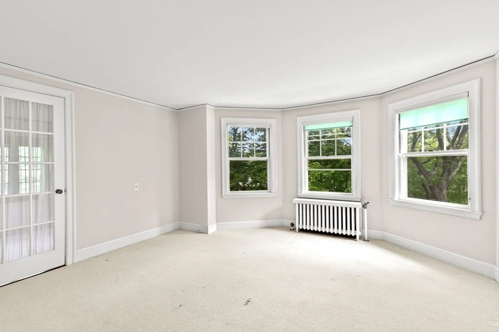 Photo of 25 Hundreds Cir