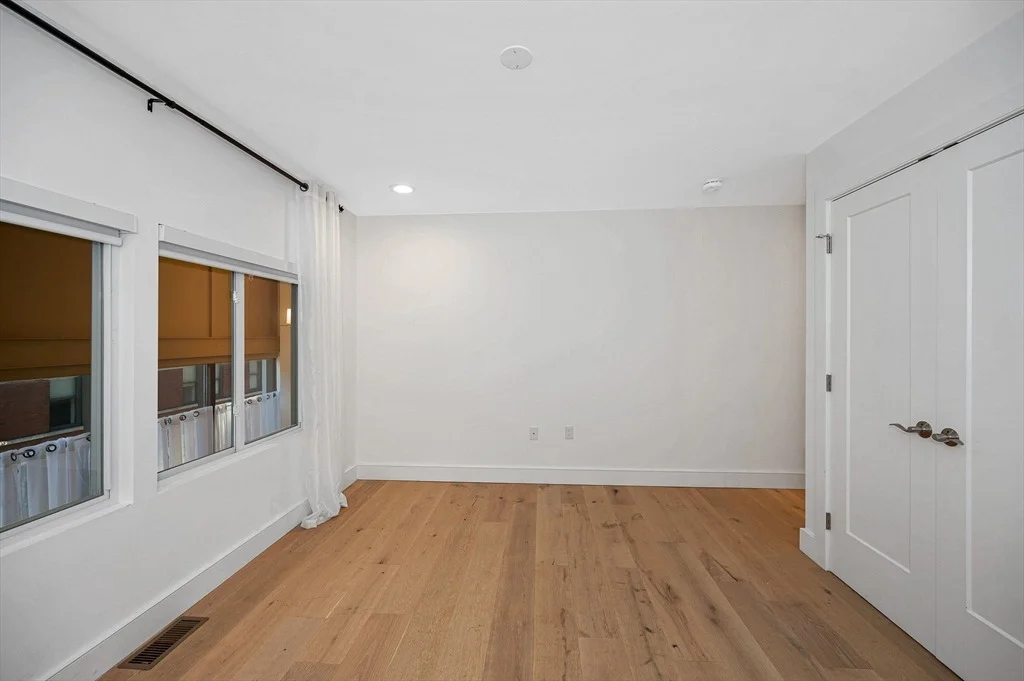 Photo of Unit 205 at 17 Kearney Sq