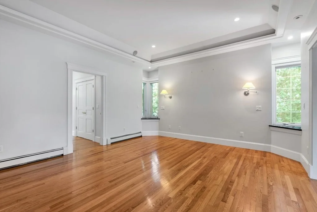 Photo of 20 Eagle Dr