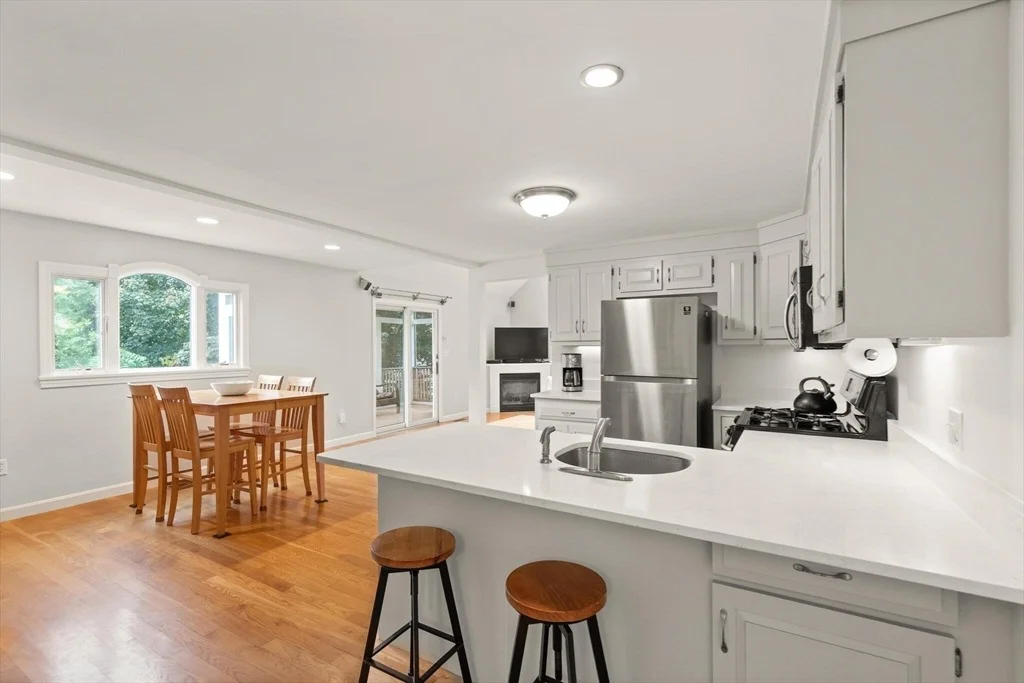 Photo of 8 Meridian Rd