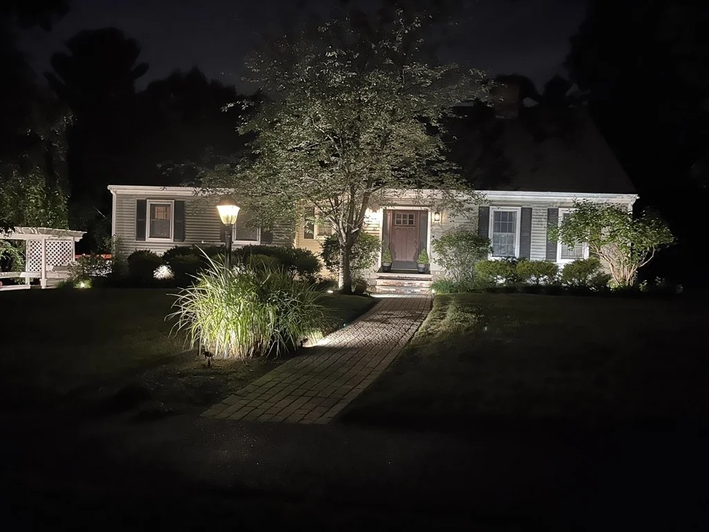 Photo of 37 Spruce Rd