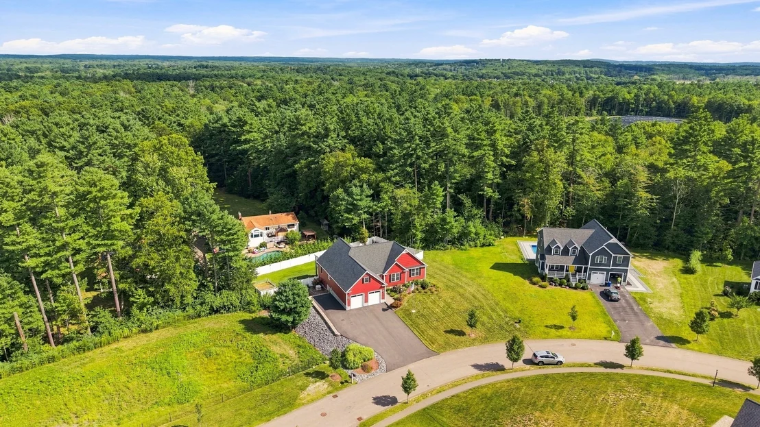 Photo of 59 Waterford Cir