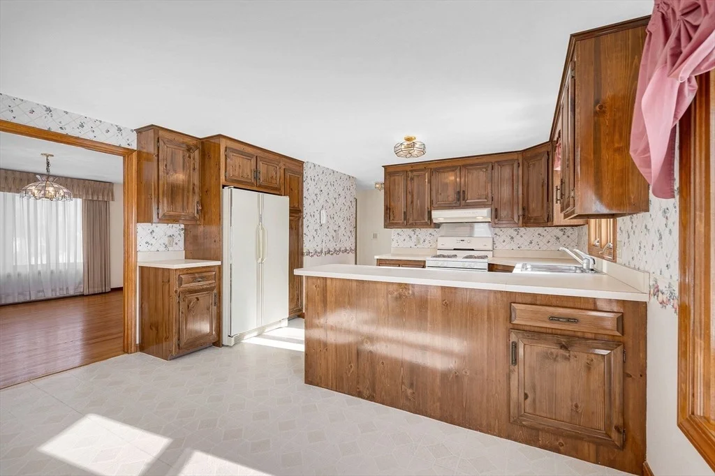 Photo of 287 Fox Ave