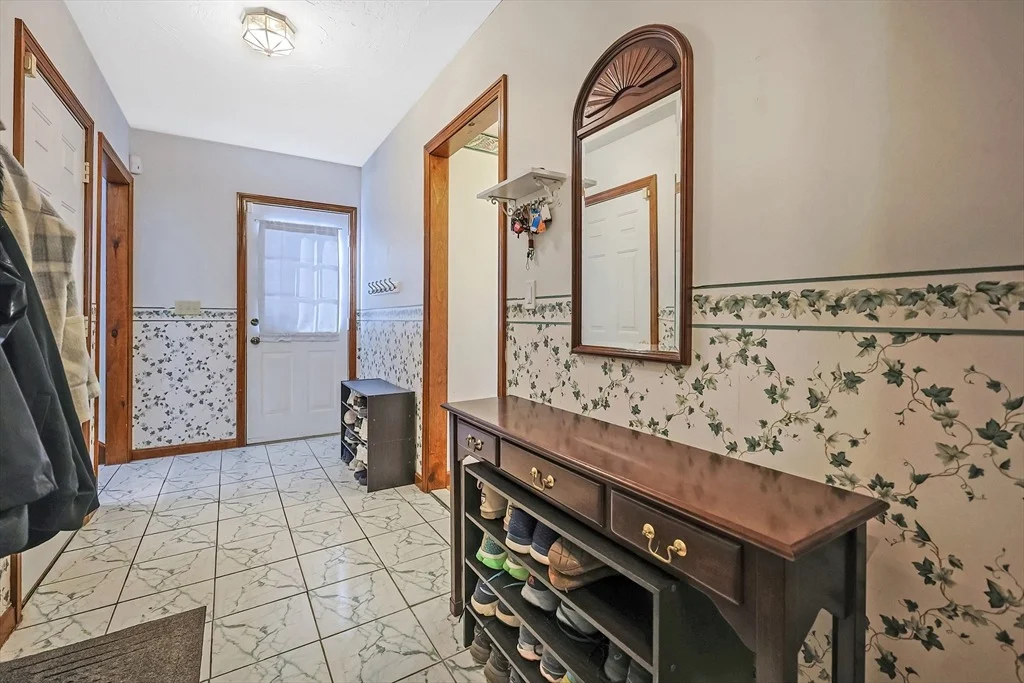 Photo of 10 Pond St