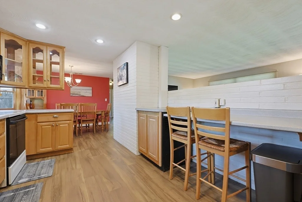 Photo of 212 Beacon St