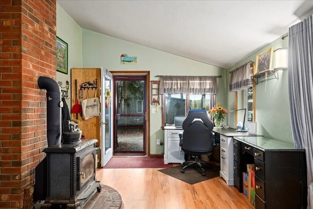 Photo of 7 Lawson Ave