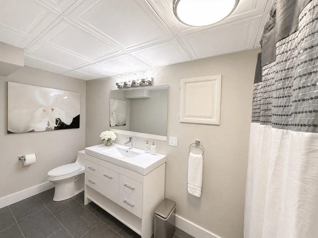 Photo of 34 Tennyson
