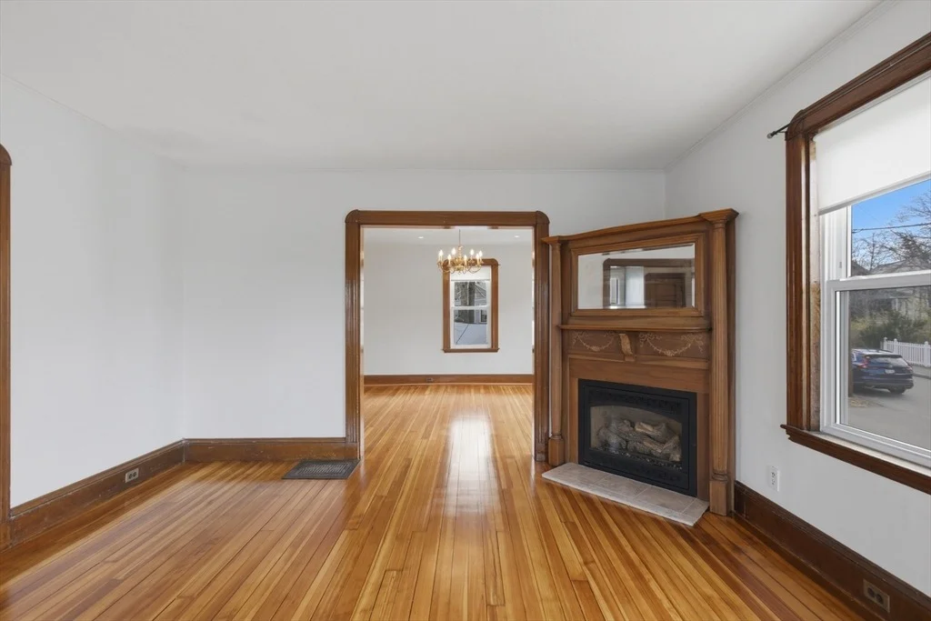Photo of 83 Franklin St
