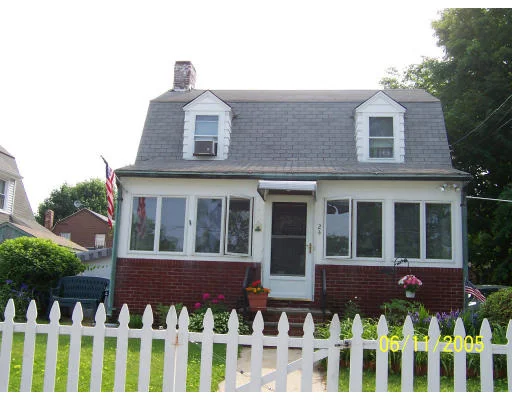 Photo of 24 Osgood Street