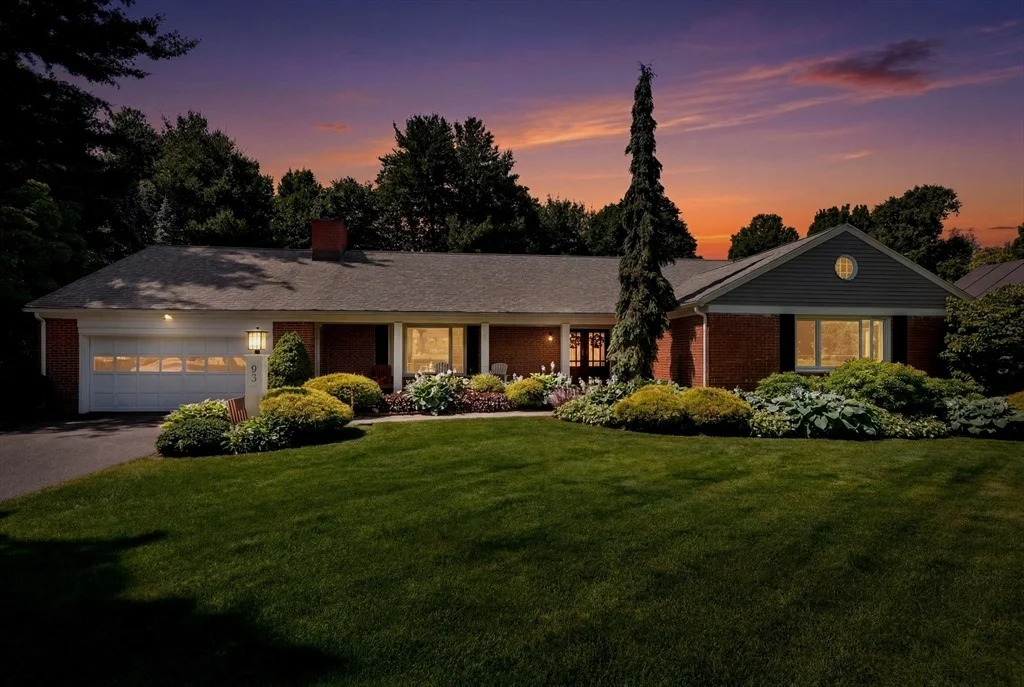 Photo of 93 Wheel Meadow Dr