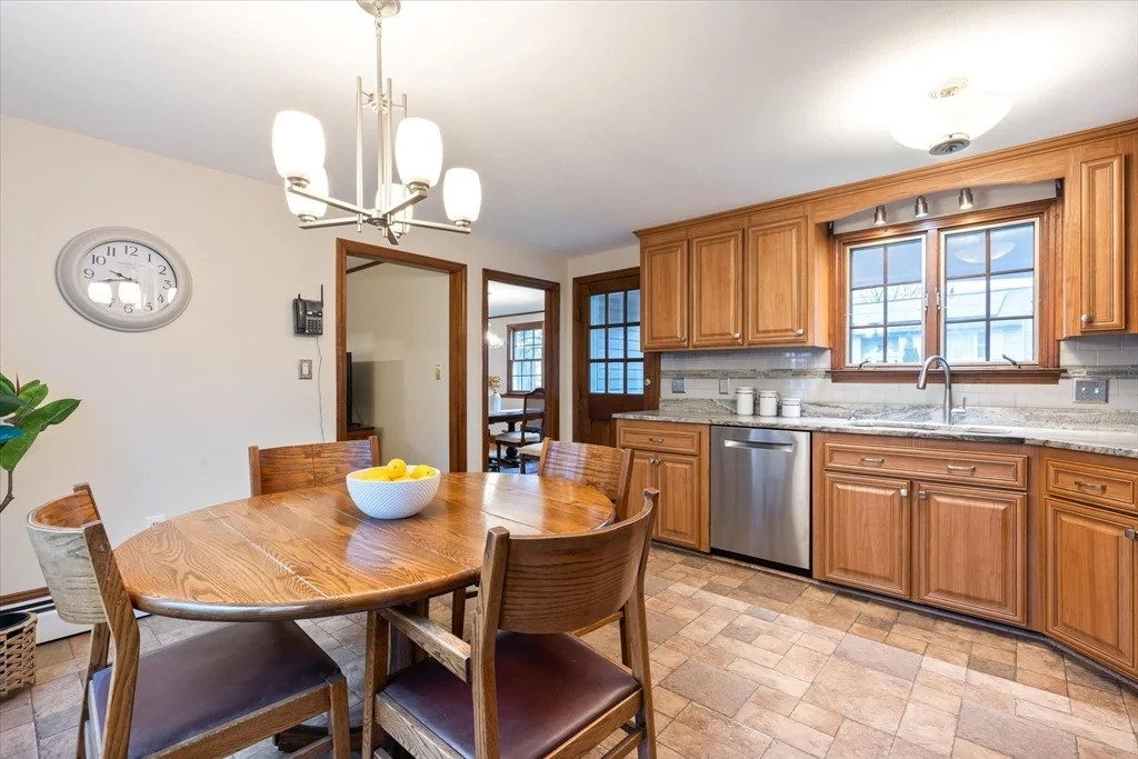 Photo of 71 Cochrane Cir