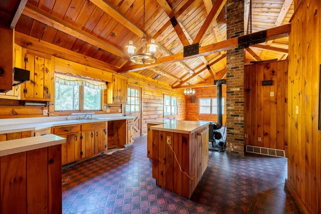 Photo of 712 Pine Hill Rd