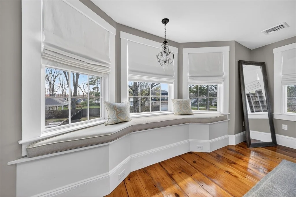 Photo of 29 Pleasant St