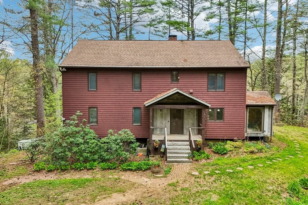 Photo of 157 Robinson Rd
