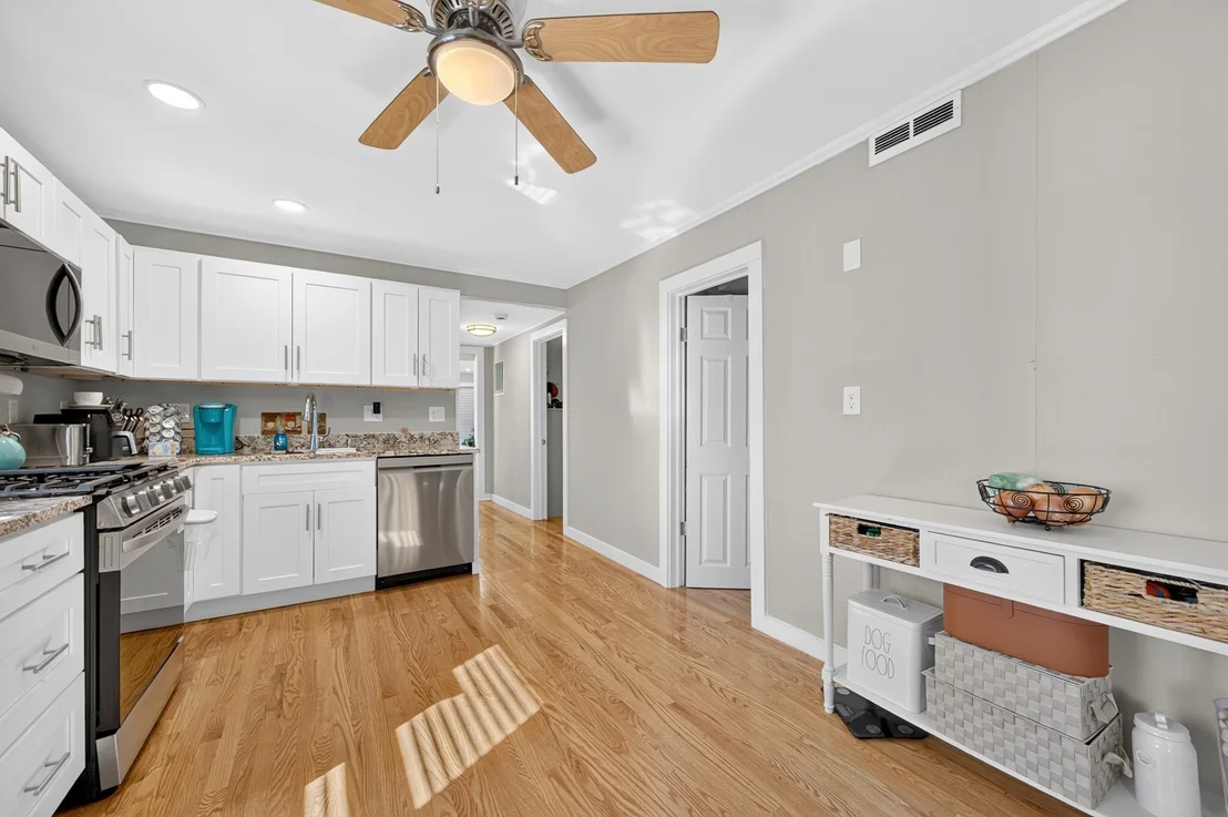 Photo of 46 Brissette Ave