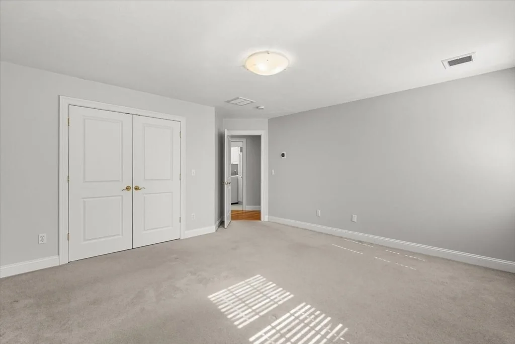 Photo of 118 Bates Way