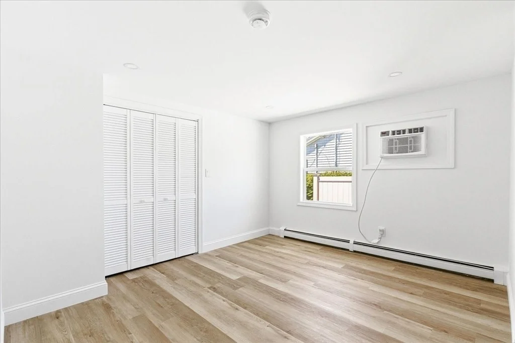 Photo of 64 Rosepoint Ave
