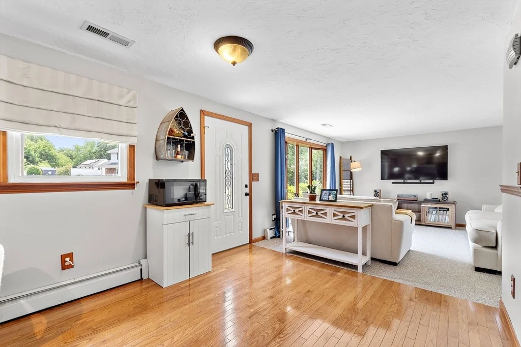 Photo of 37 Angelo St