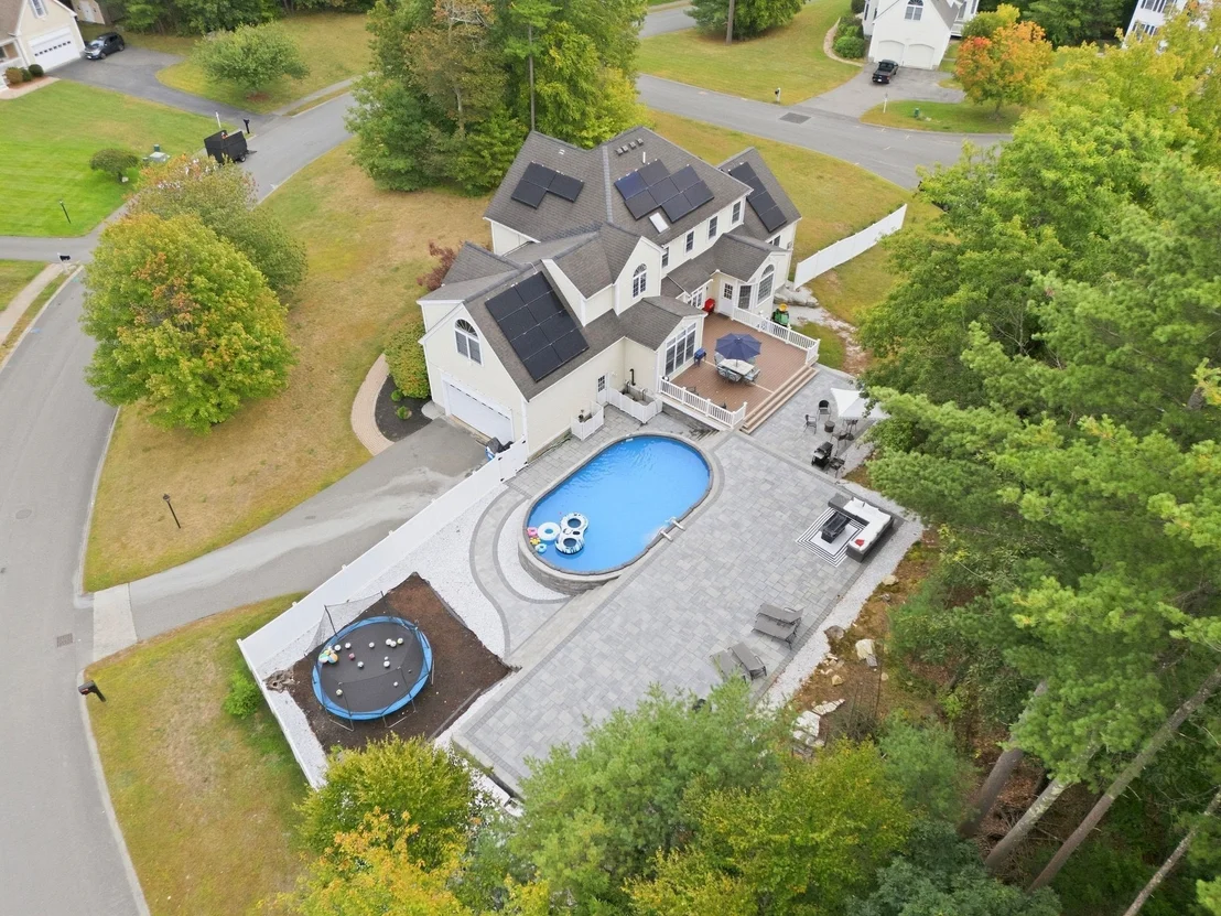 Photo of 18 Loon Hill Rd