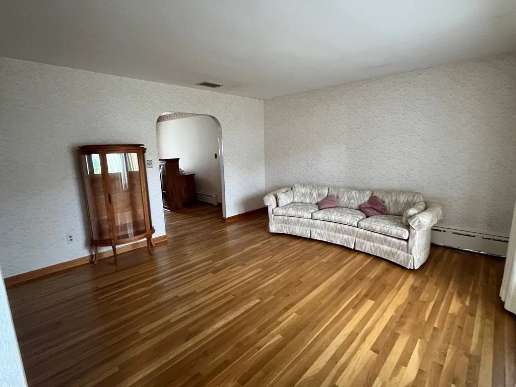 Photo of 120 Cornhill Road