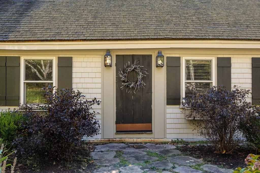 Photo of 552 Forest Street