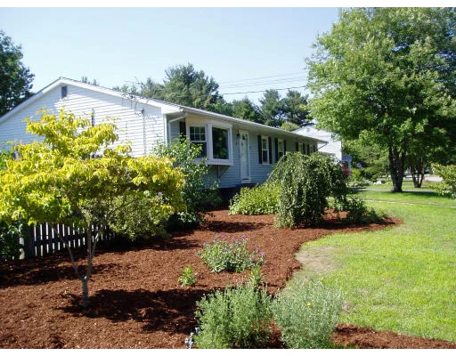 Photo of 32 Westfield Dr