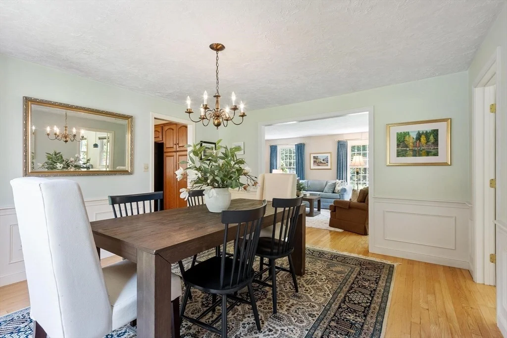 Photo of 105 Slough