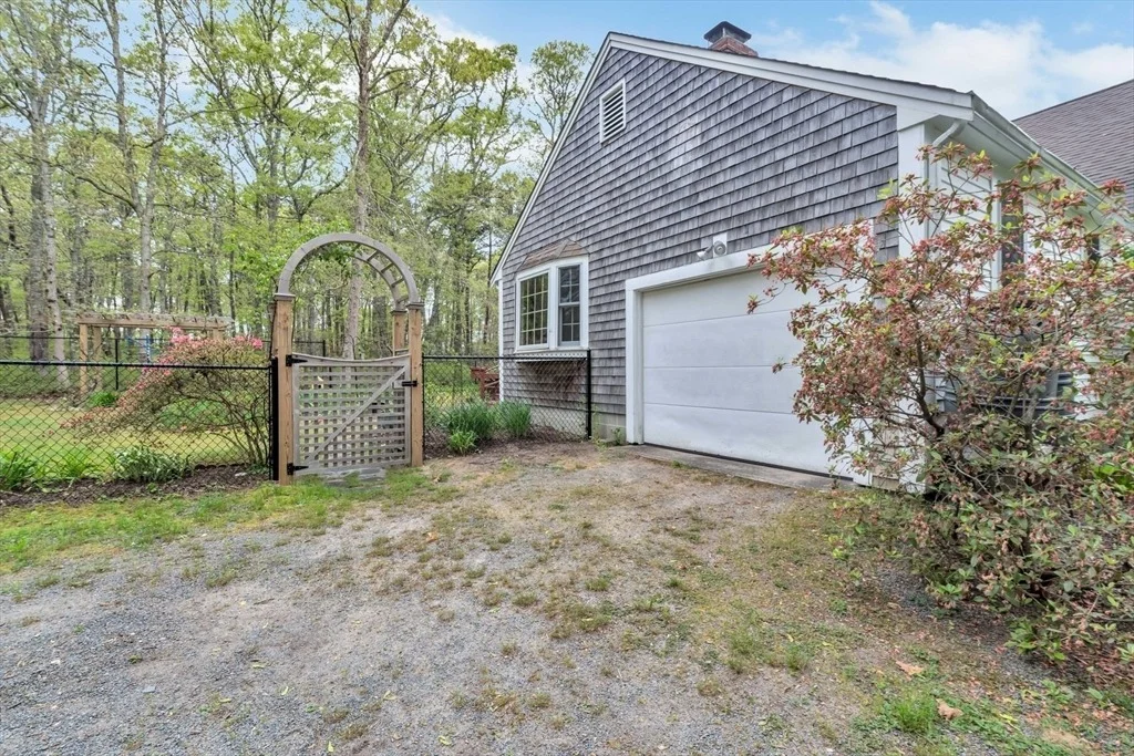 Photo of 12 Maple Lane
