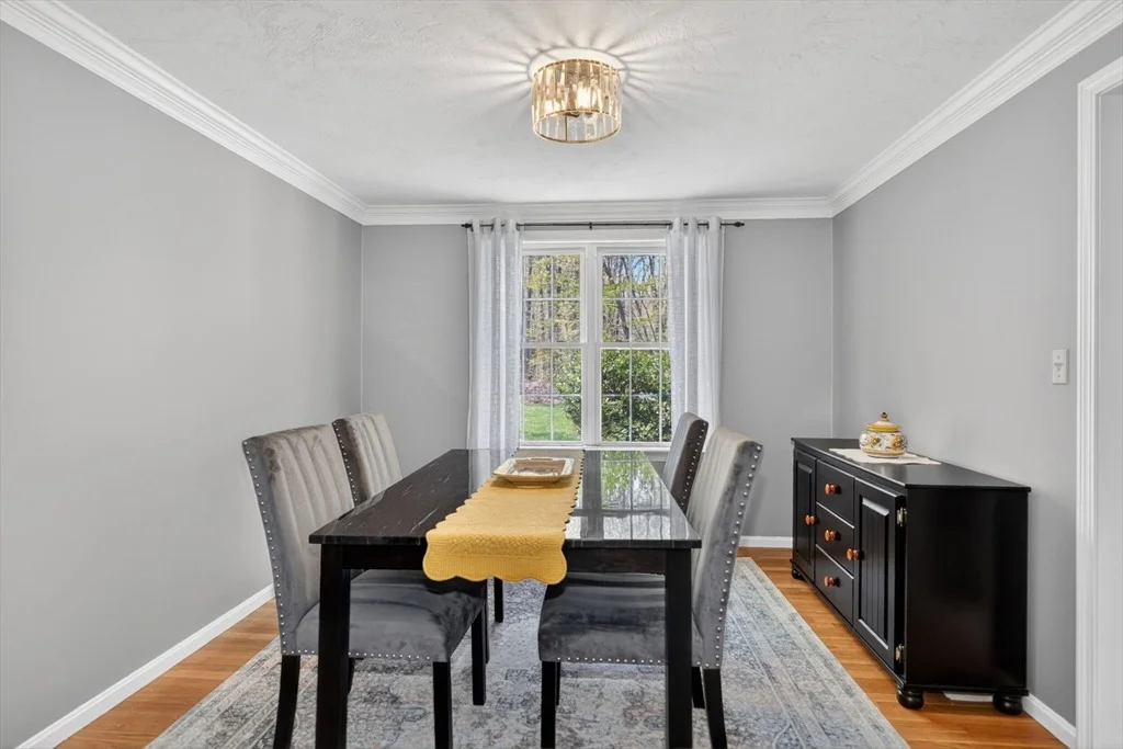 Photo of 10 Cooper Dr