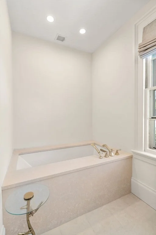 Photo of 269 Franklin St