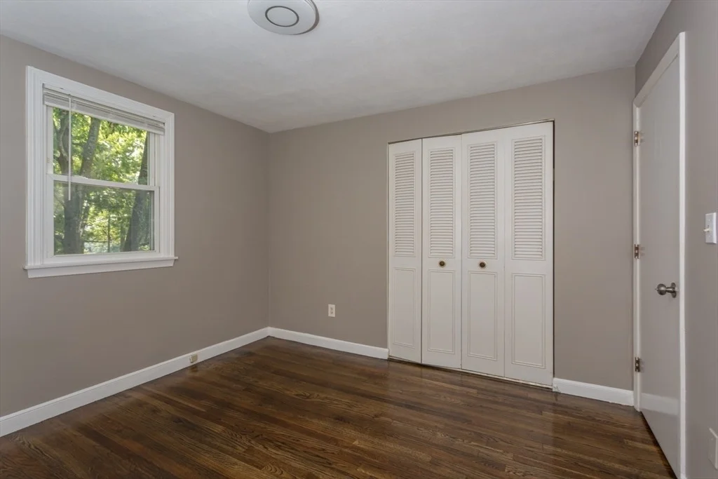 Photo of 12 Sargent Ln