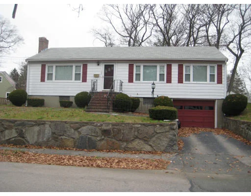 Photo of 122 Lyman Road