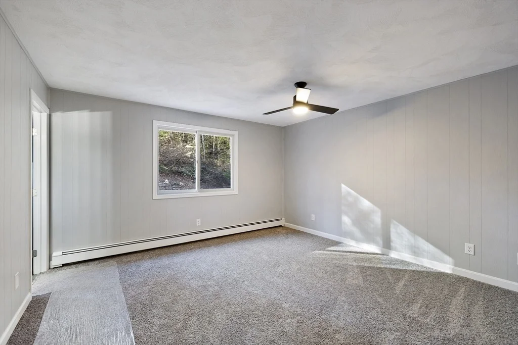 Photo of 28 Long Hill Rd