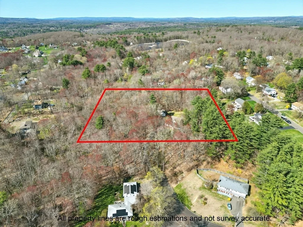 Photo of 4 Mark Twain Dr