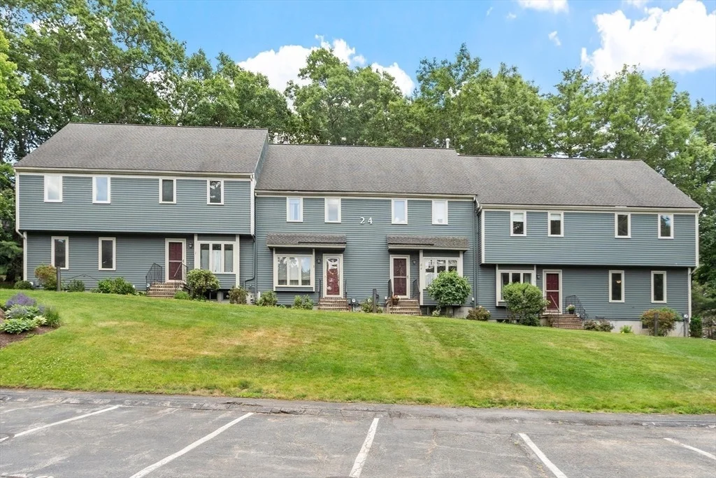 Photo of Unit 6 at 24 Deer Path
