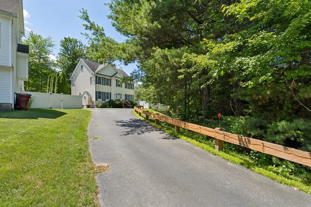Photo of 9 Perron Way