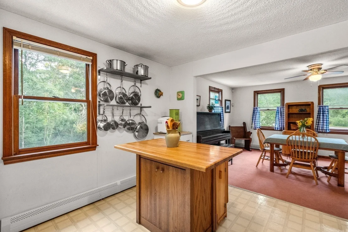 Photo of 12 Eldridge Street Ext