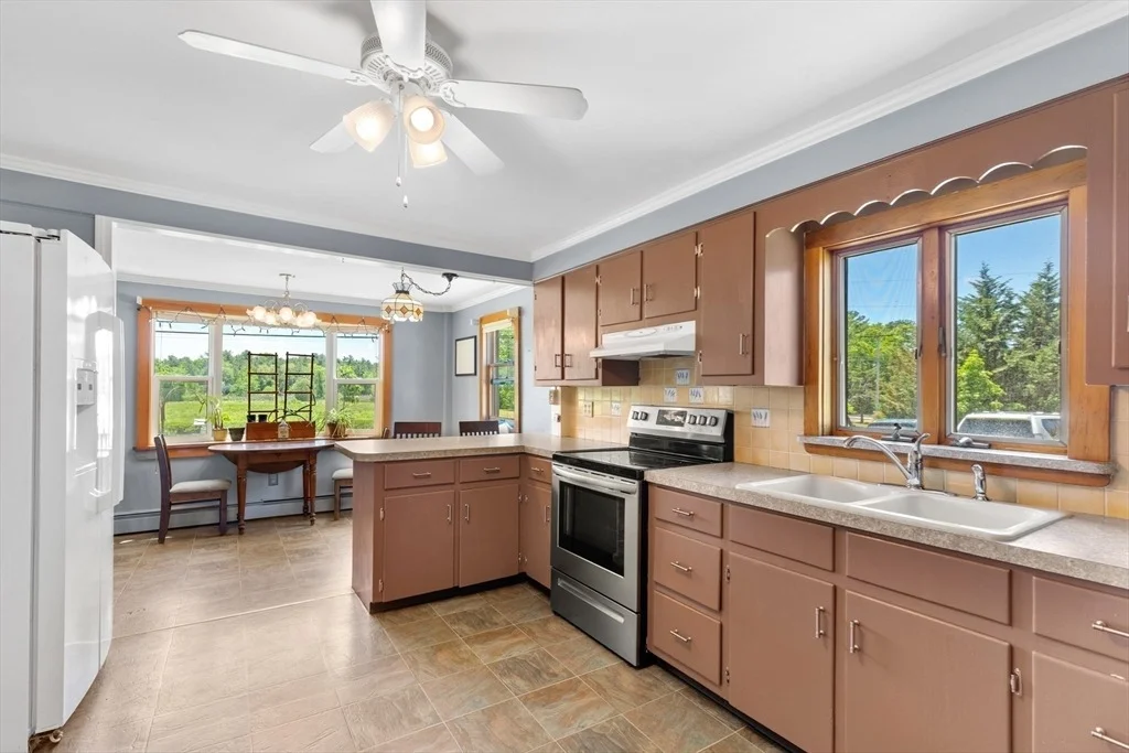 Photo of 189 Blackmore Pond Rd