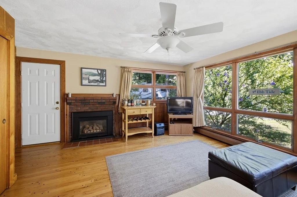Photo of 341 Locust Street