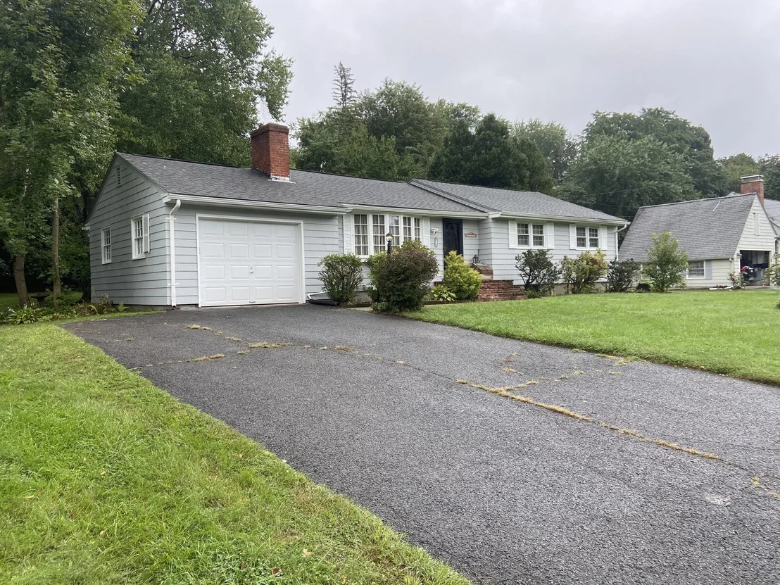 Photo of 84 Hillside Drive