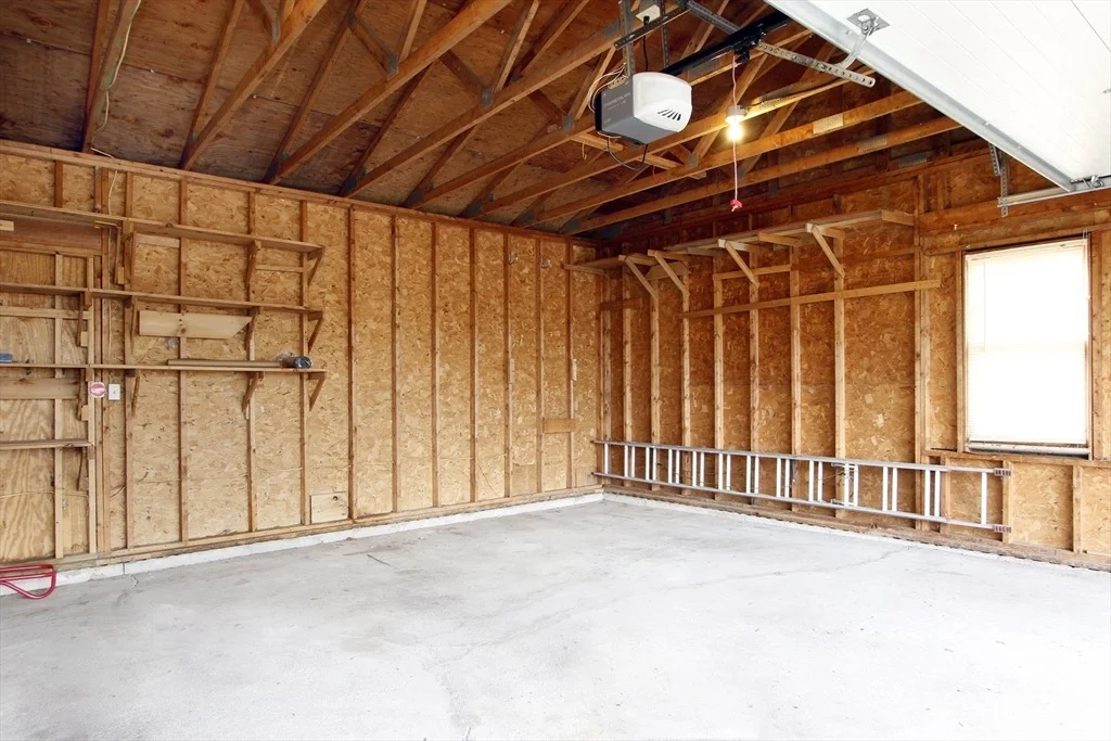 Photo of 60 Redwood Cir