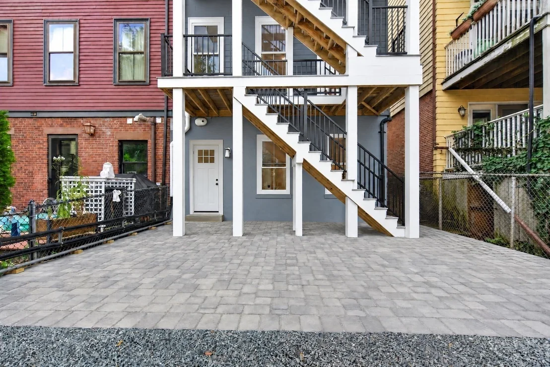 Photo of Unit 2 at 19 Thomas Park