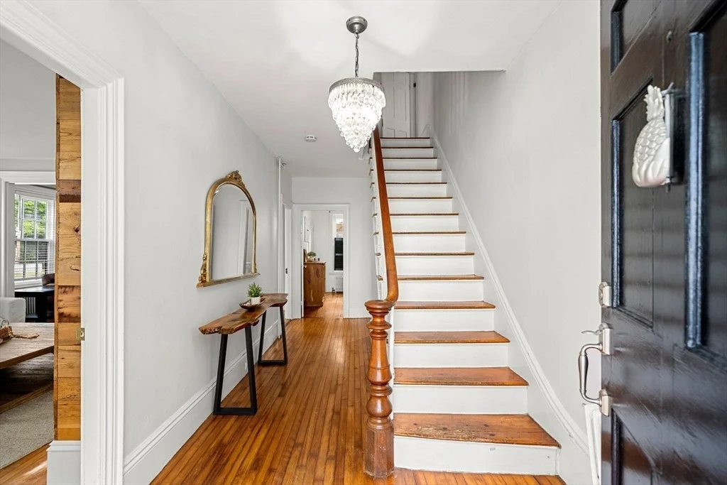 Photo of 217 Main St