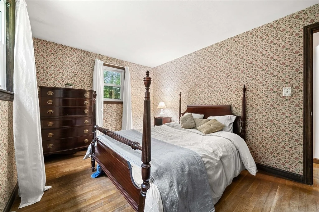 Photo of 16 Crown Rd