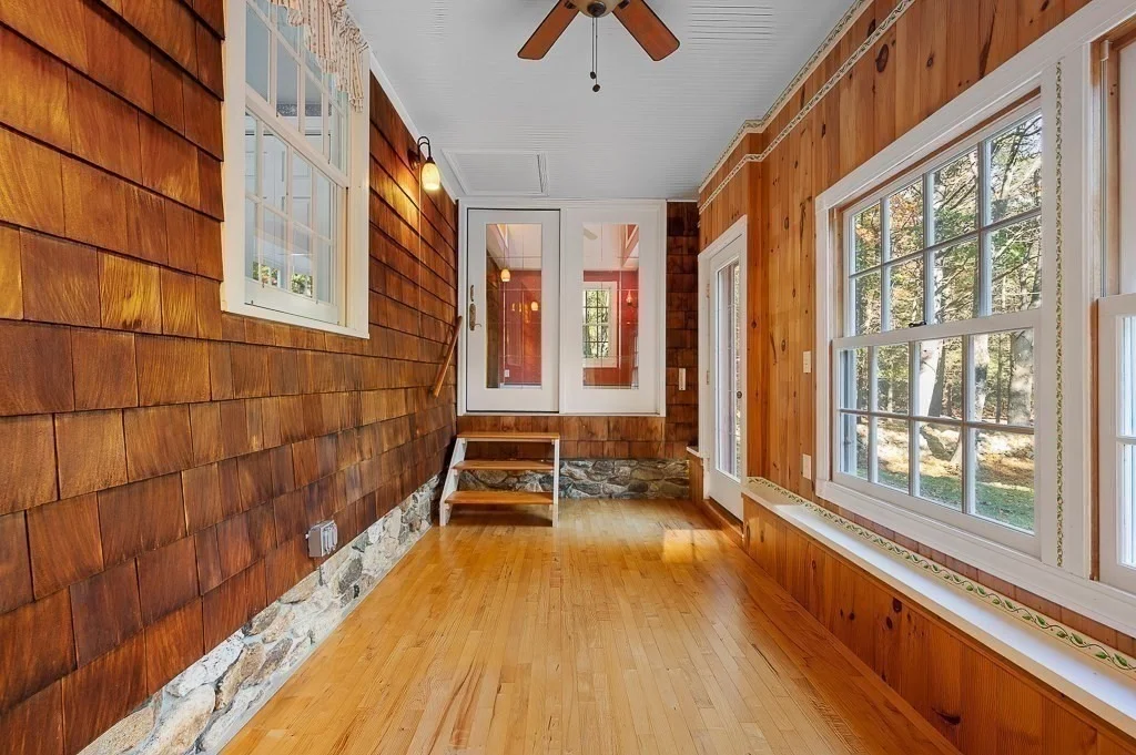 Photo of 27 Grimes Rd